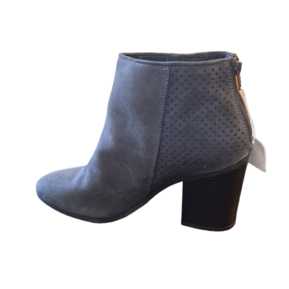 NWOB American Eagle Gray Size 8.5 Block Heel Ankle Booties - Picture 6 of 10